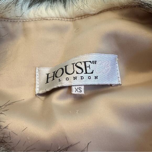 HOUSE OF CB Faux Fur Jacket Coat - Picture 3 of 5